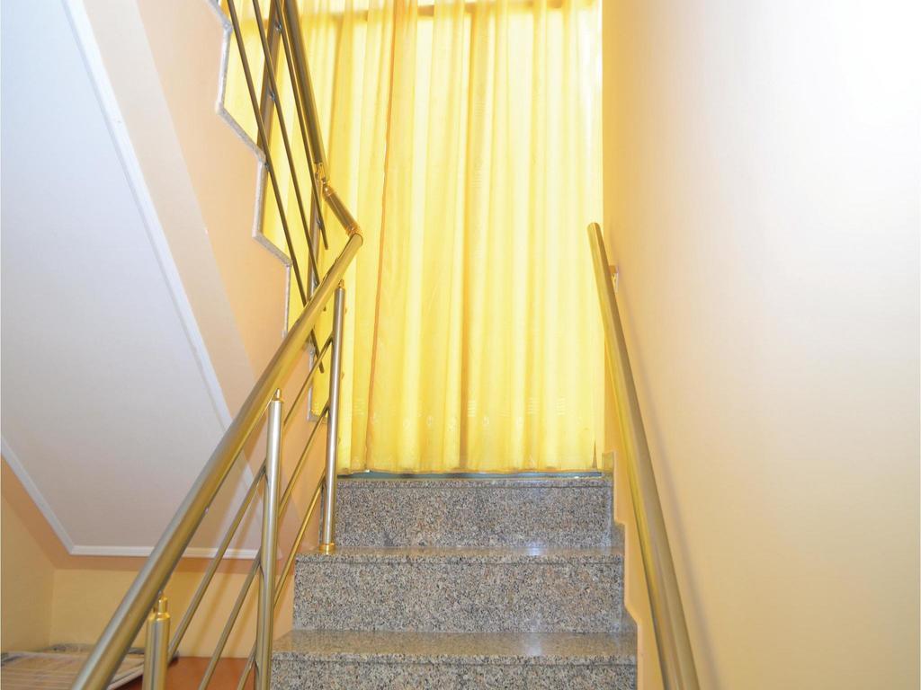 Holiday Home Pishat E Buta 28 Golem  Luaran gambar