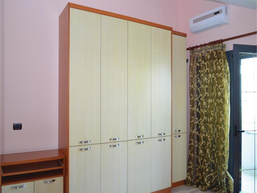 Holiday Home Pishat E Buta 28 Golem  Luaran gambar