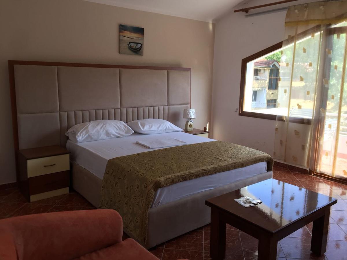 Holiday Home Pishat E Buta 28 Golem  Luaran gambar
